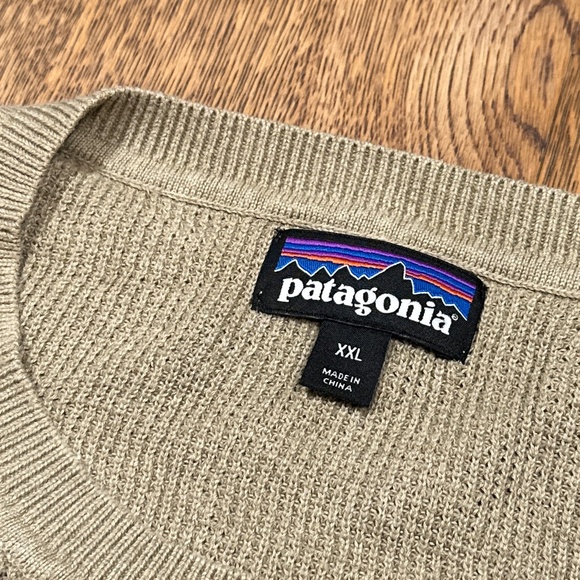 Patagonia Yewcrag Crew Cotton Waffle Knit Beige Sweater Mens 2XL - Picture 6 of 9